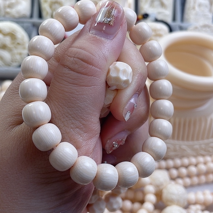 秋***墨1.0老型+一颗无相单珠