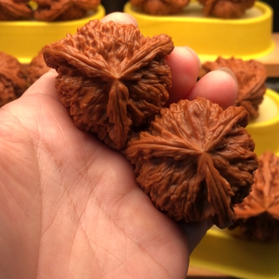 文玩核桃吊坠核桃