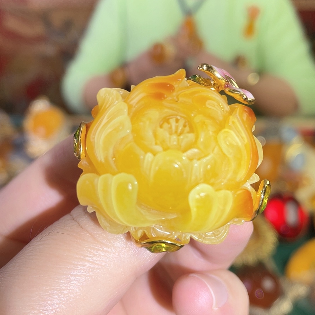 蜜蜡戒指银S925镀金镶嵌29克