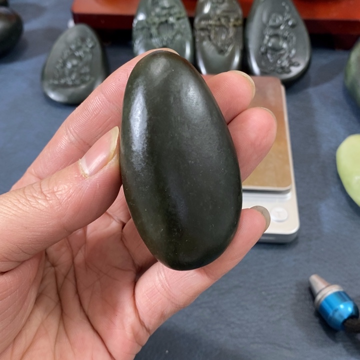 萌***萌和田玉（糖玉）未镶嵌挂件