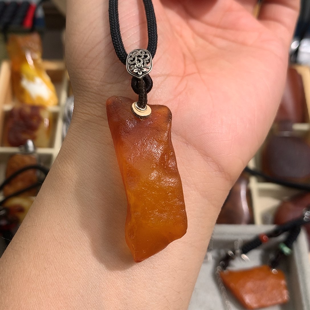 蜜蜡裸石未镶嵌你