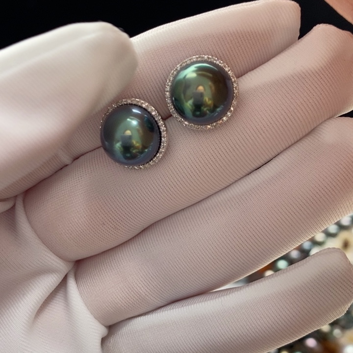 未镶嵌海水珍珠吊坠孔雀蓝耳钉