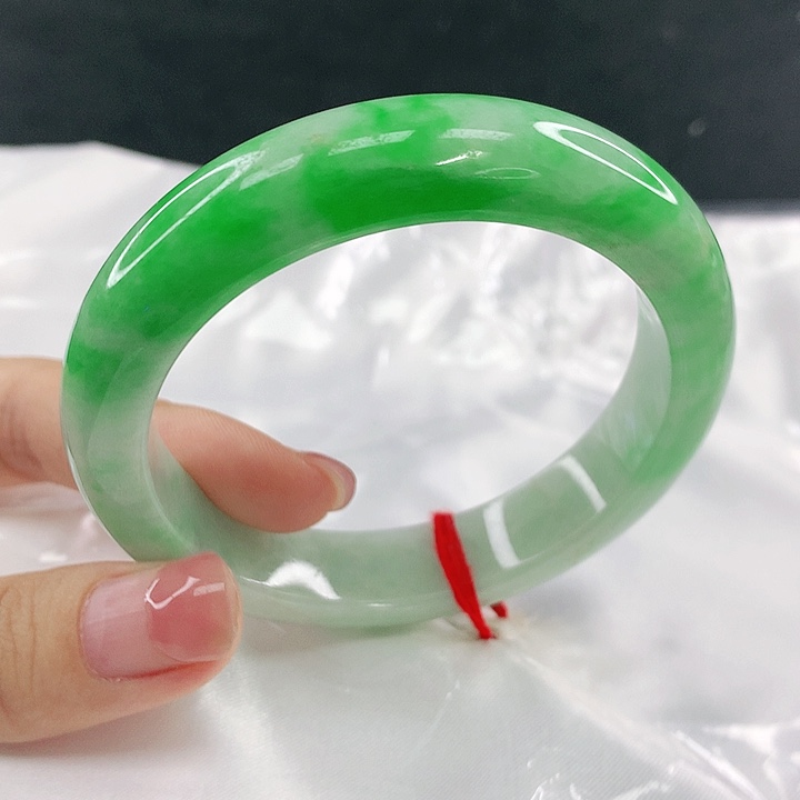 翡翠未镶嵌手镯圈53.5，34073