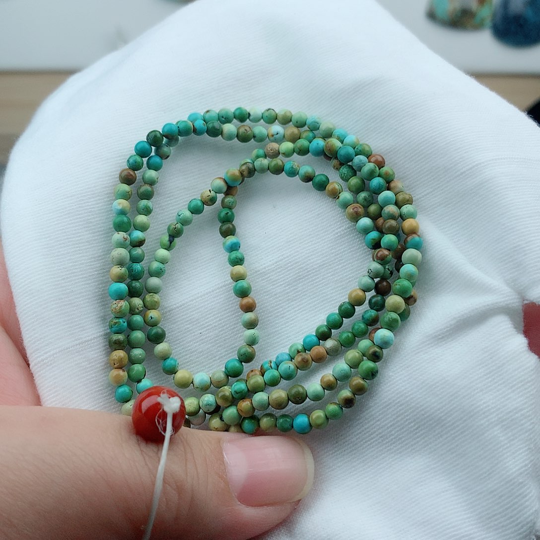 L***姐南红玛瑙未镶嵌珠宝奇石