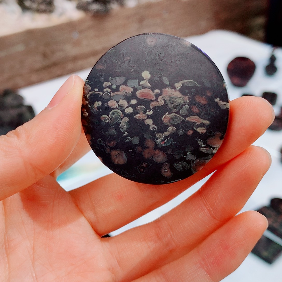 天然梅花玉石 开播福利