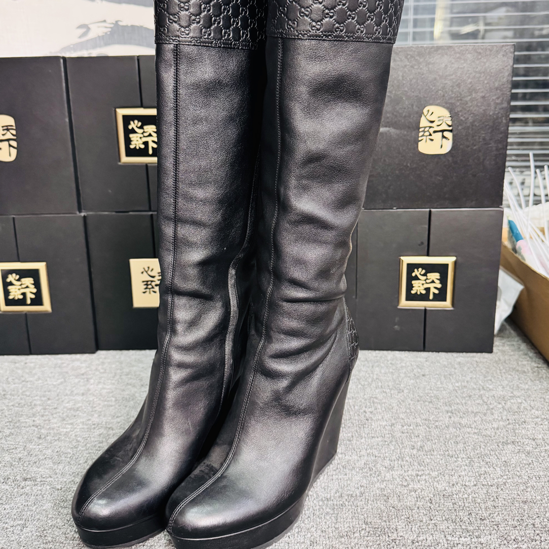 95新 GUCCI/古驰 暗印坡跟长靴38.5码ysc4832