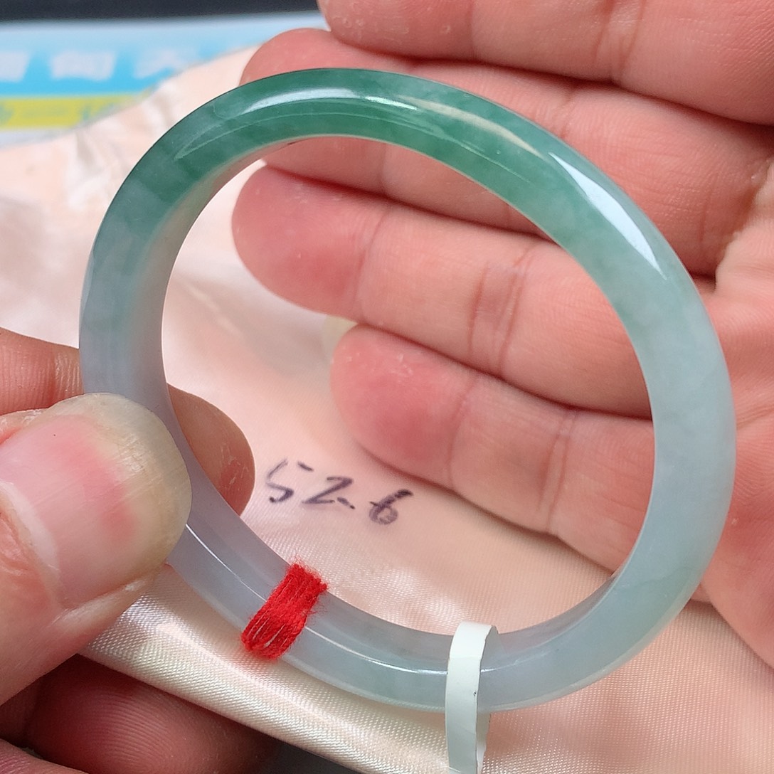 未镶嵌手镯（贵妃镯）翡翠1137号