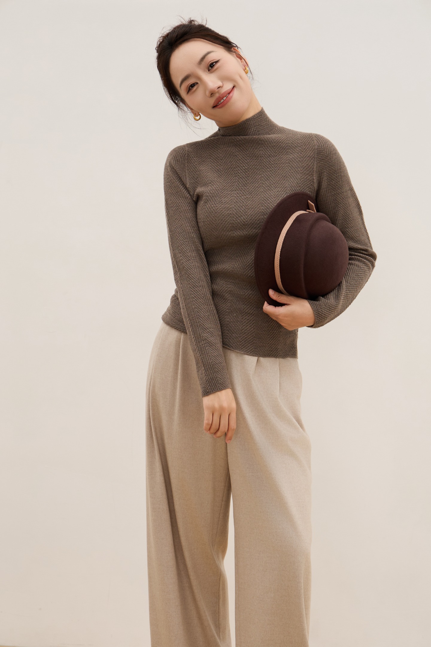 大满家精纺全羊毛鱼骨纹套头衫打底衫毛衣上衣（3色）