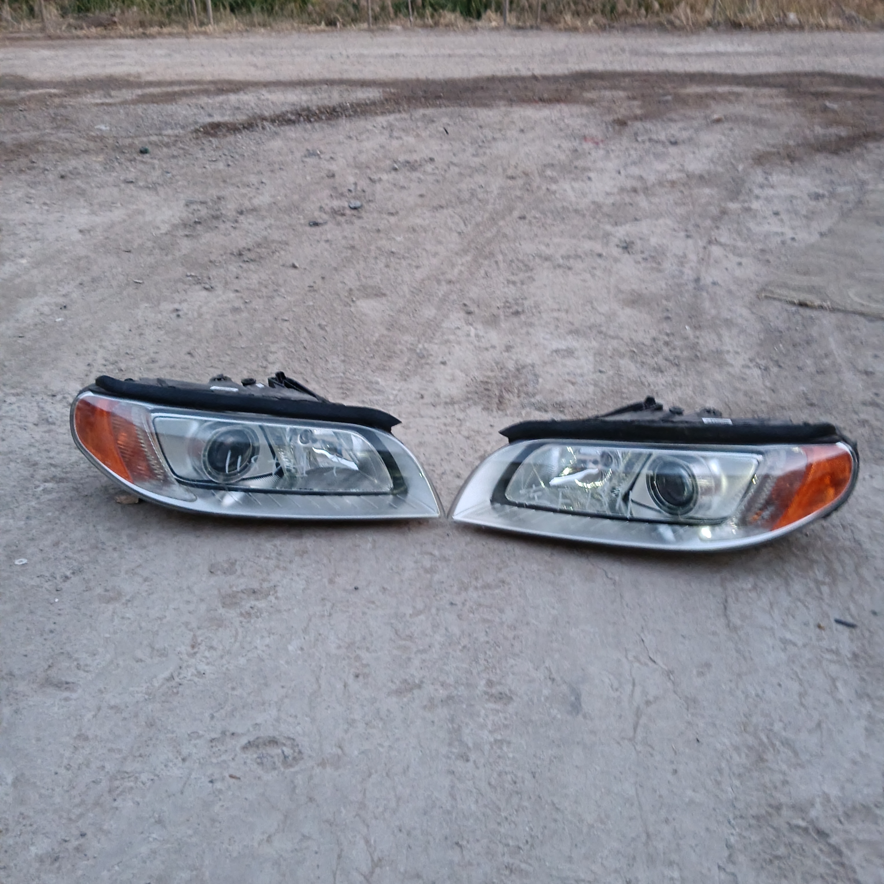 适用于沃尔沃s80高配疝气大灯前置照明灯前车灯