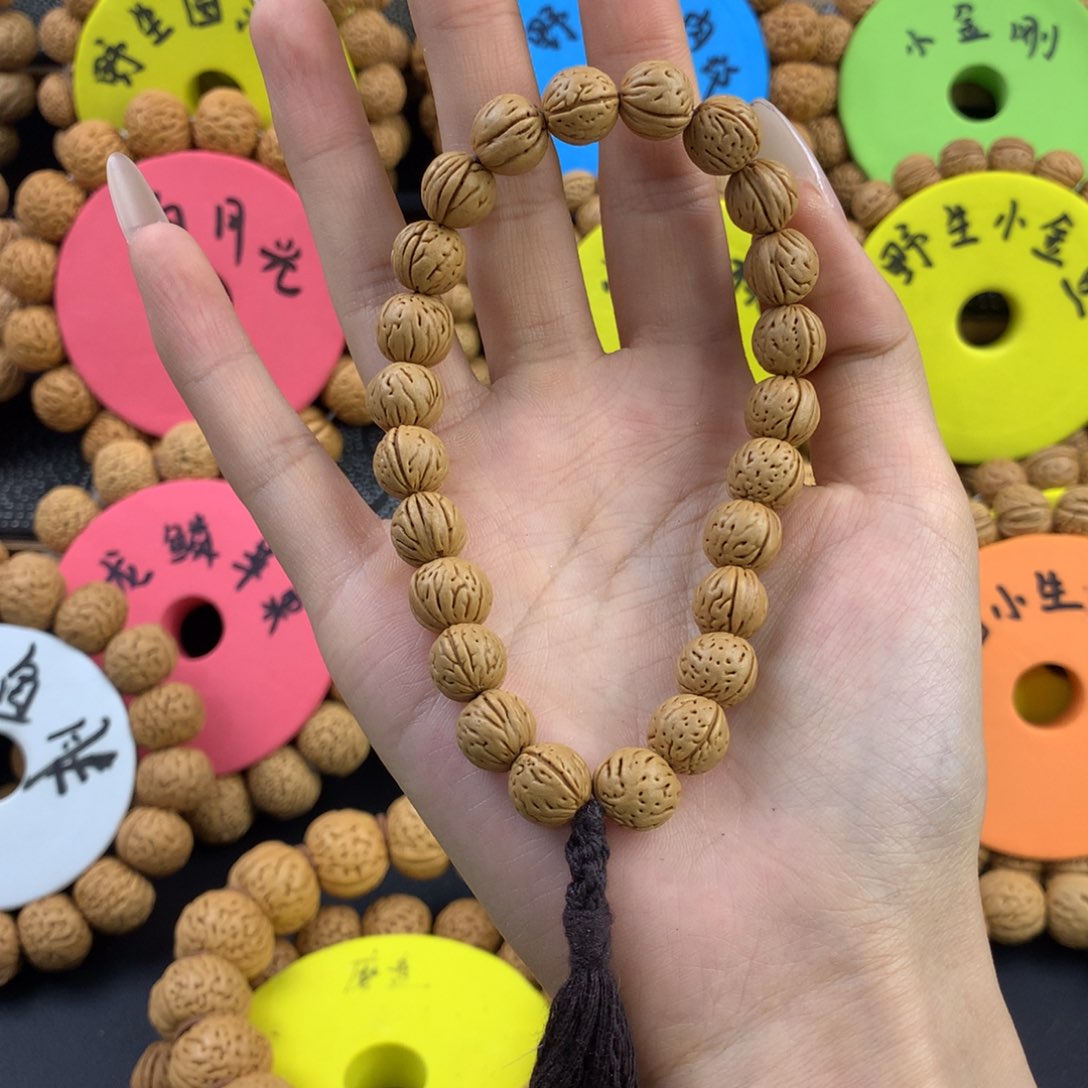 桃核手串小*小豆王手持