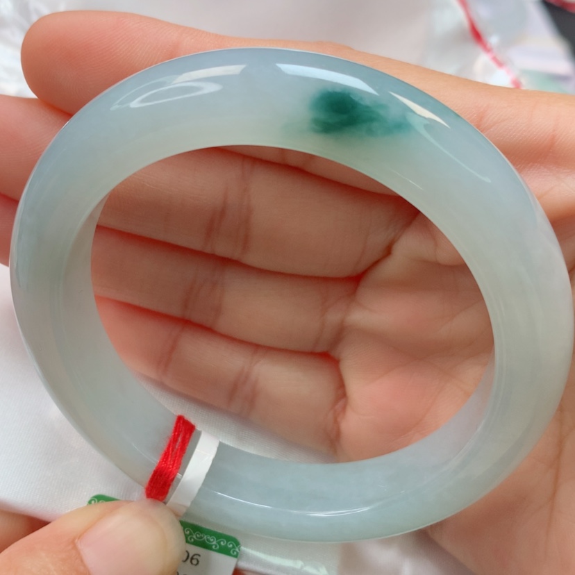 【闪购商品】翡翠手镯未镶嵌天然翡翠手镯