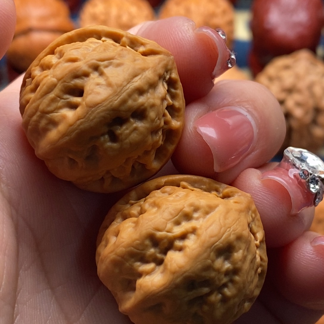 文玩核桃把件精品小手捻