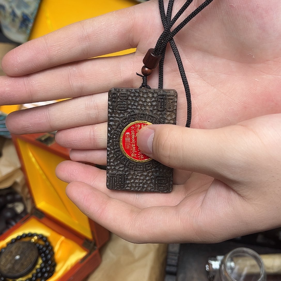 大叶紫檀（黑酸枝木类）