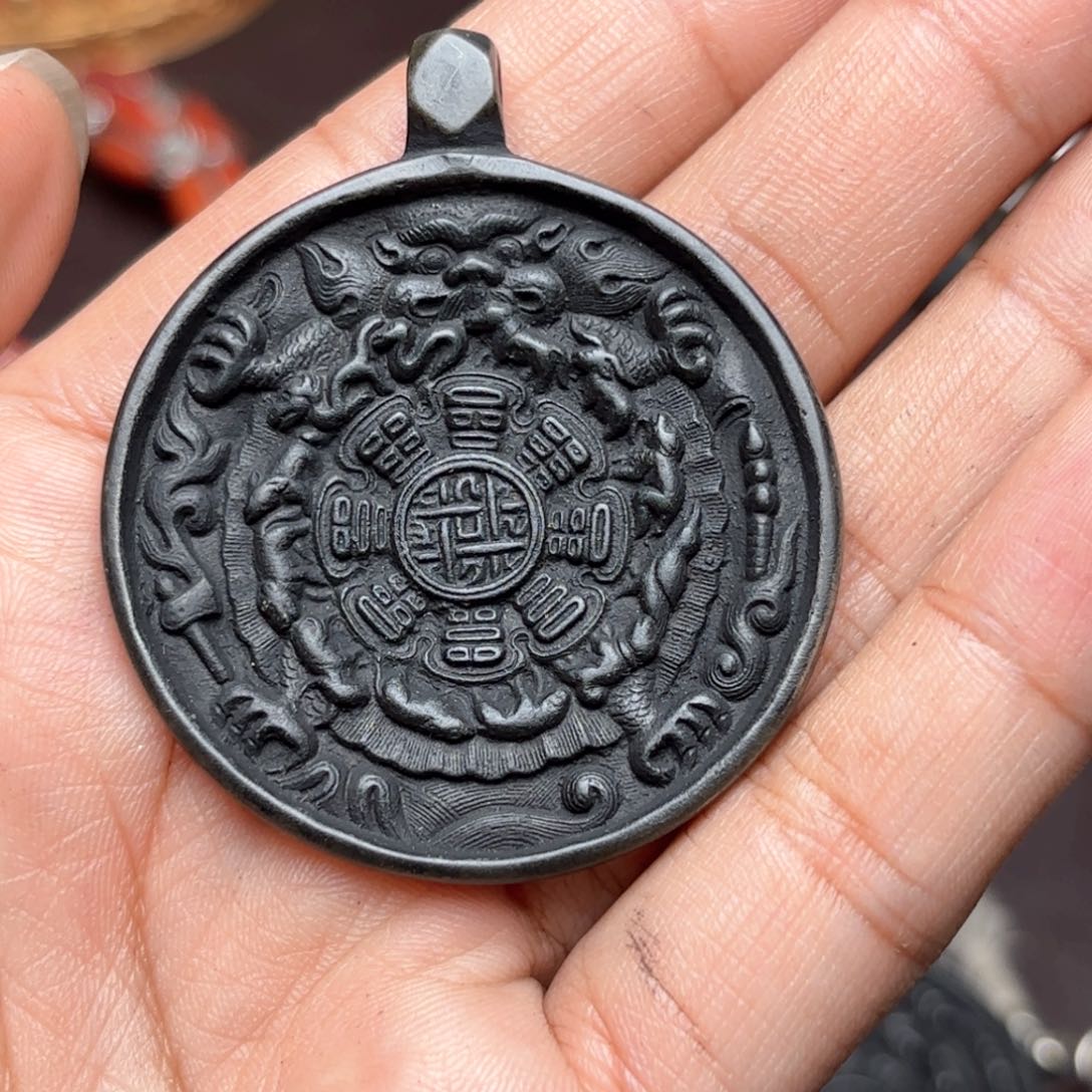 这**了铜星月菩提吊坠项链