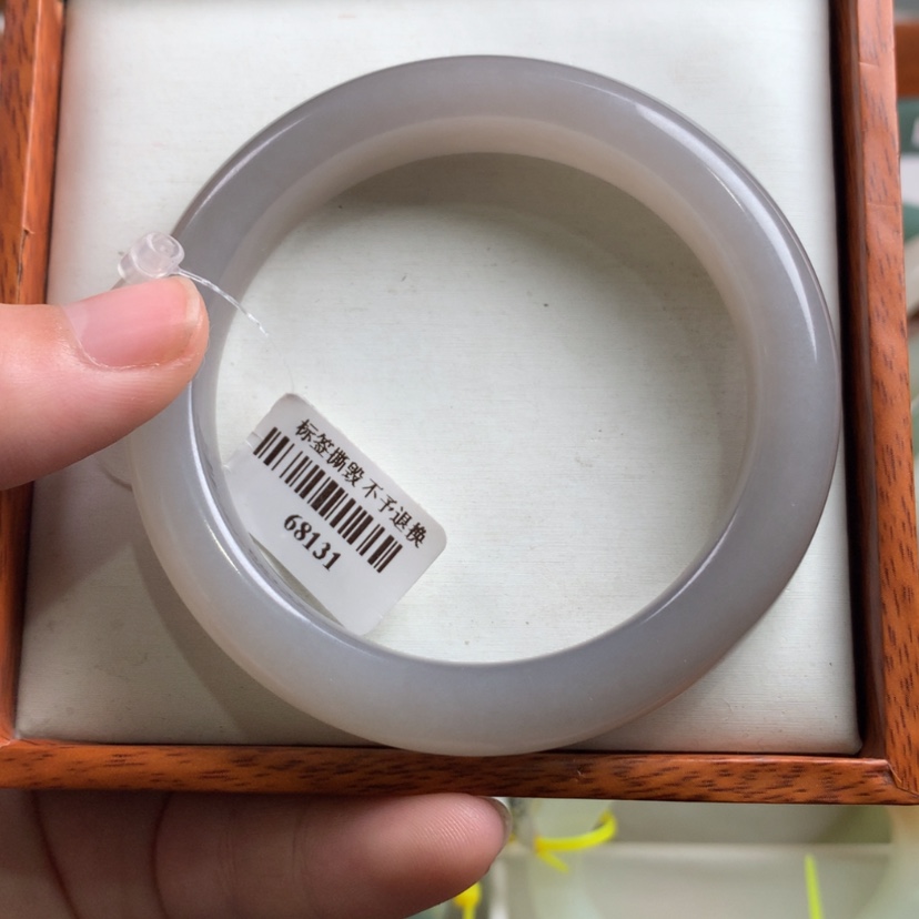 【闪购商品】和田玉手镯未镶嵌