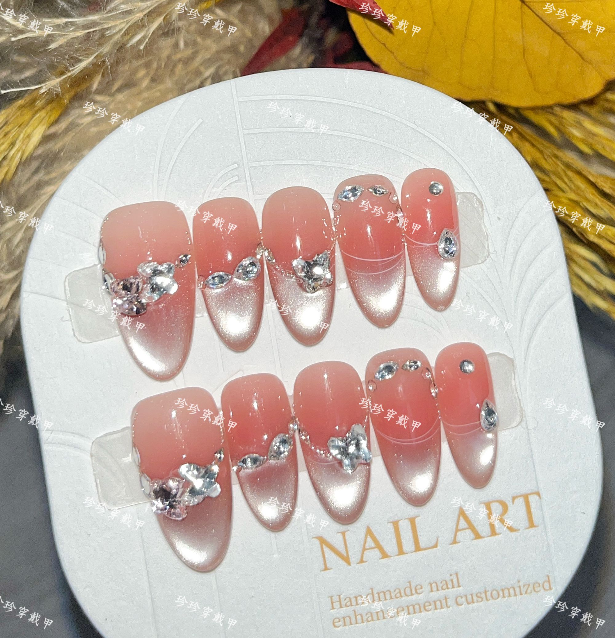 【楼兰姑娘】珍珍手工穿戴甲高级感腮红渐变爆闪镶钻猫眼渐变美甲