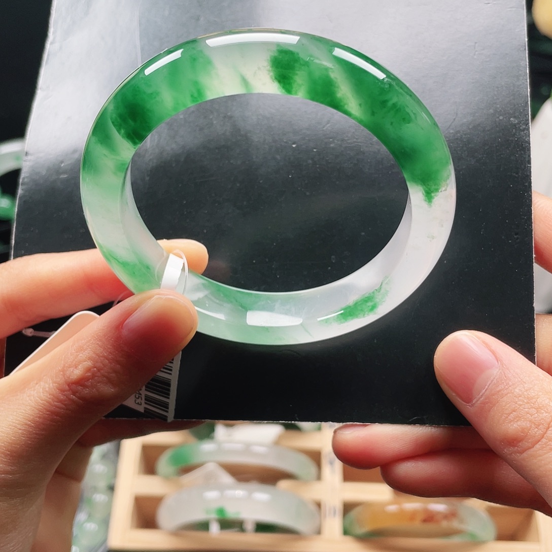 石英质玉未镶嵌手镯53