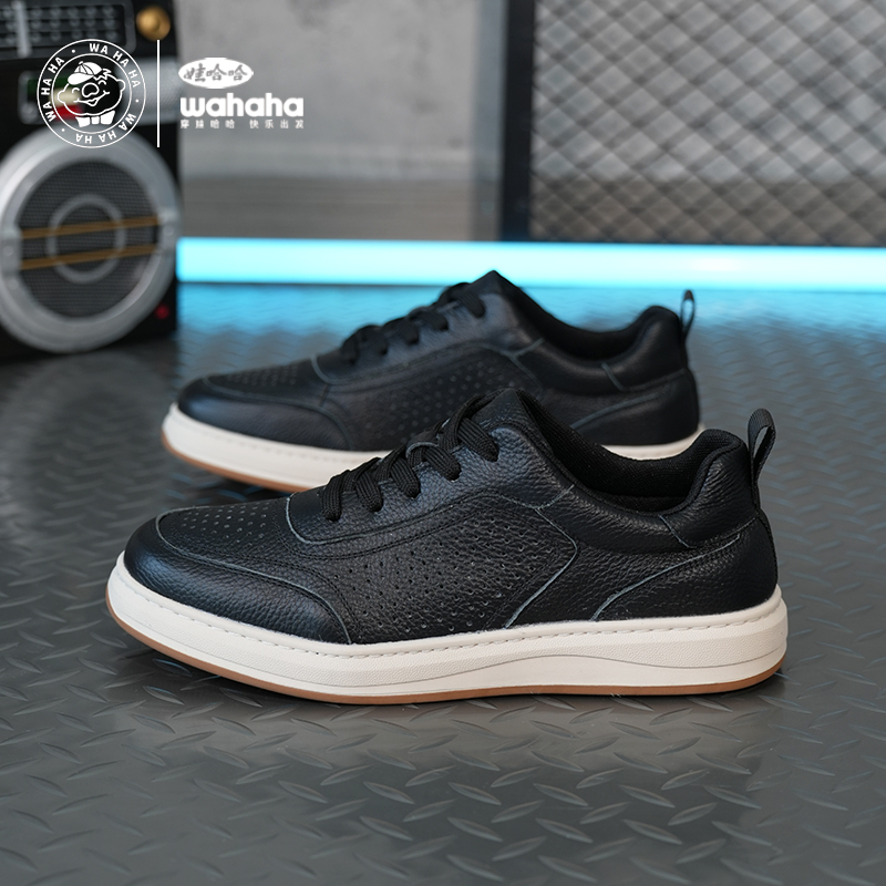 娃哈哈黑色真皮板鞋男2025新款夏季透气头层牛皮男士防滑休闲鞋子