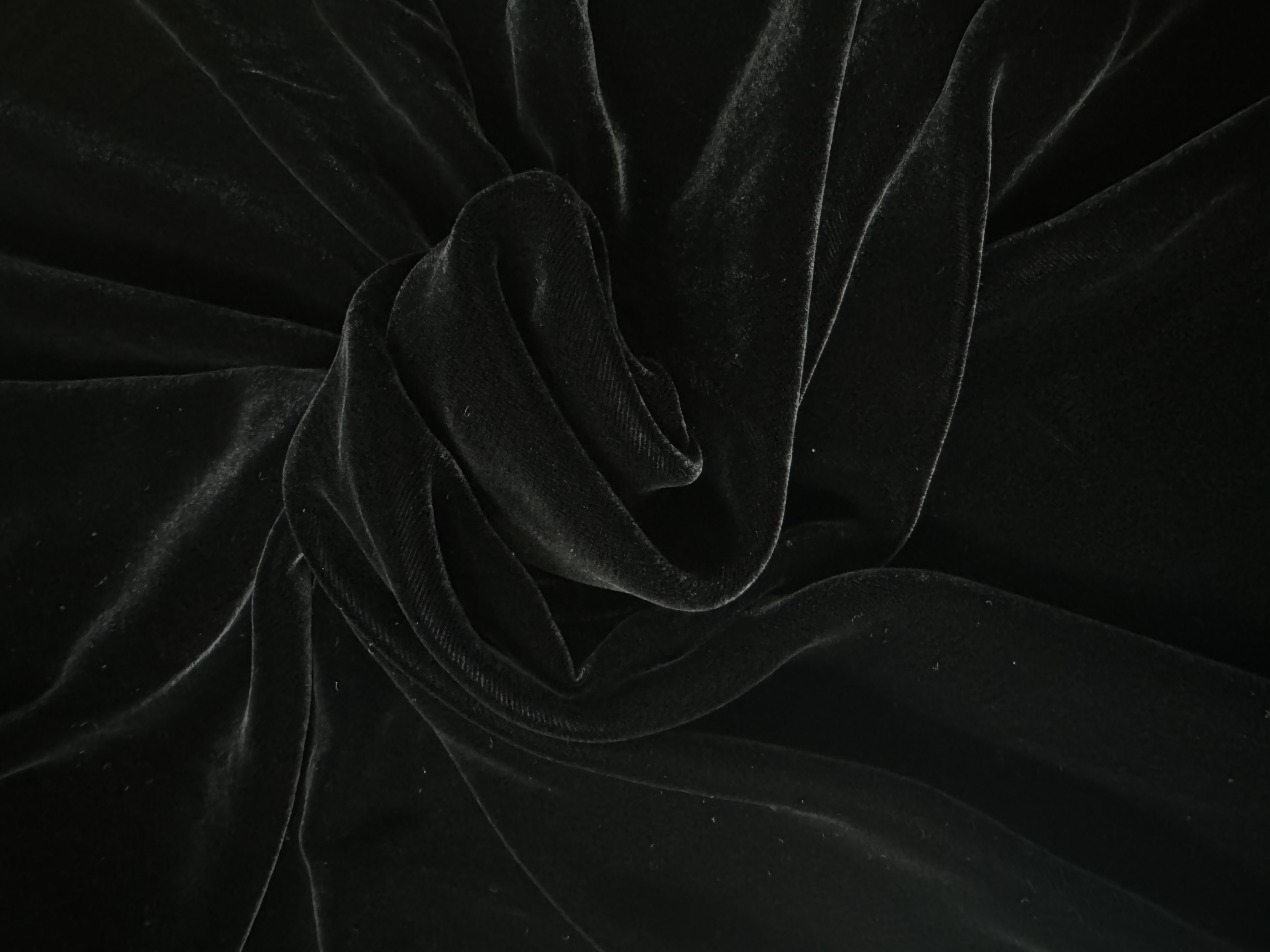 65111乔绒真丝绒幅宽140，米克重275克左右100个底板桑蚕丝