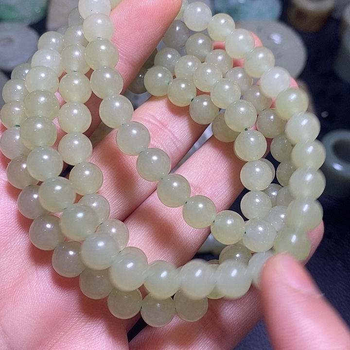 和田玉（糖玉）未镶嵌颈饰