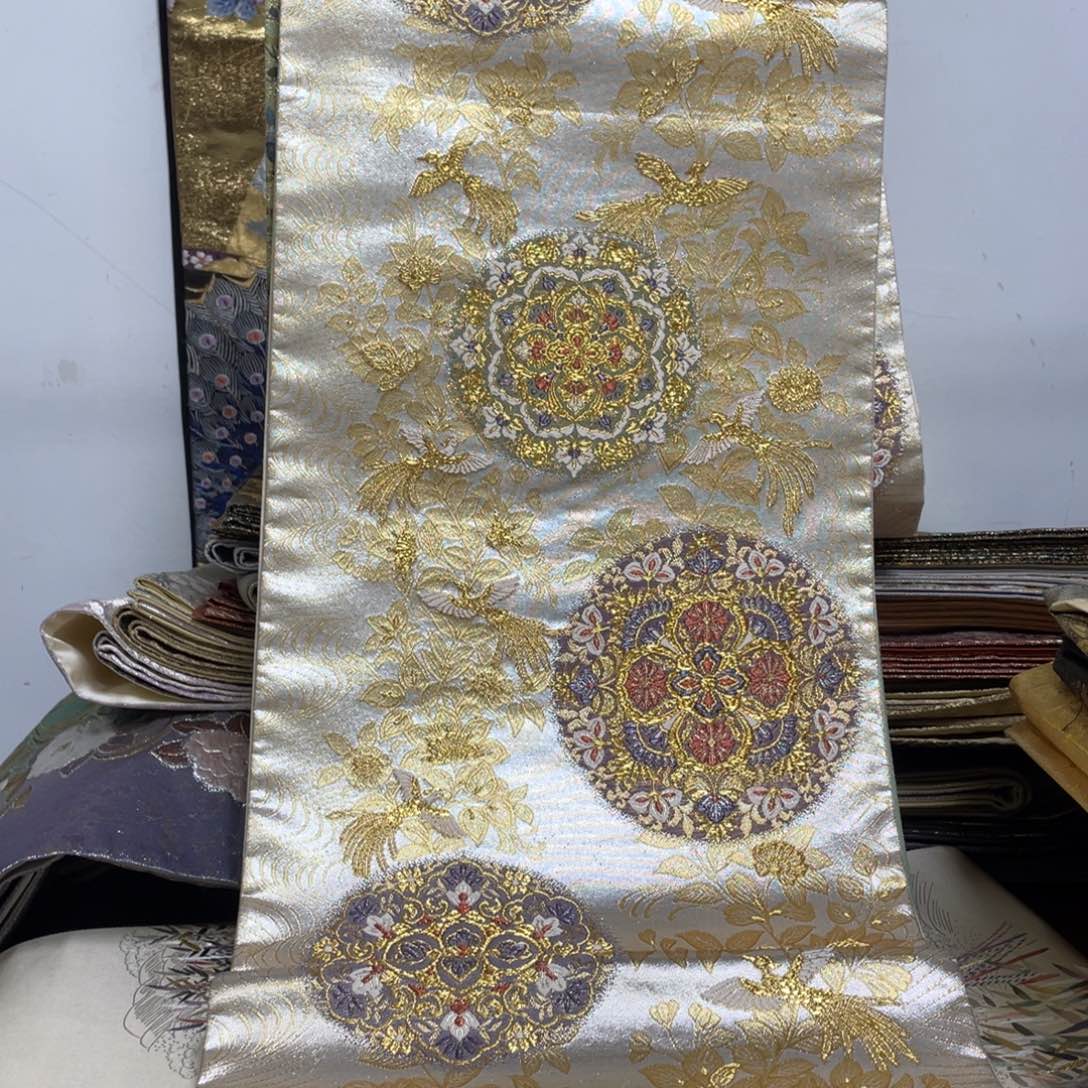 m***o织绣织锦技艺高超