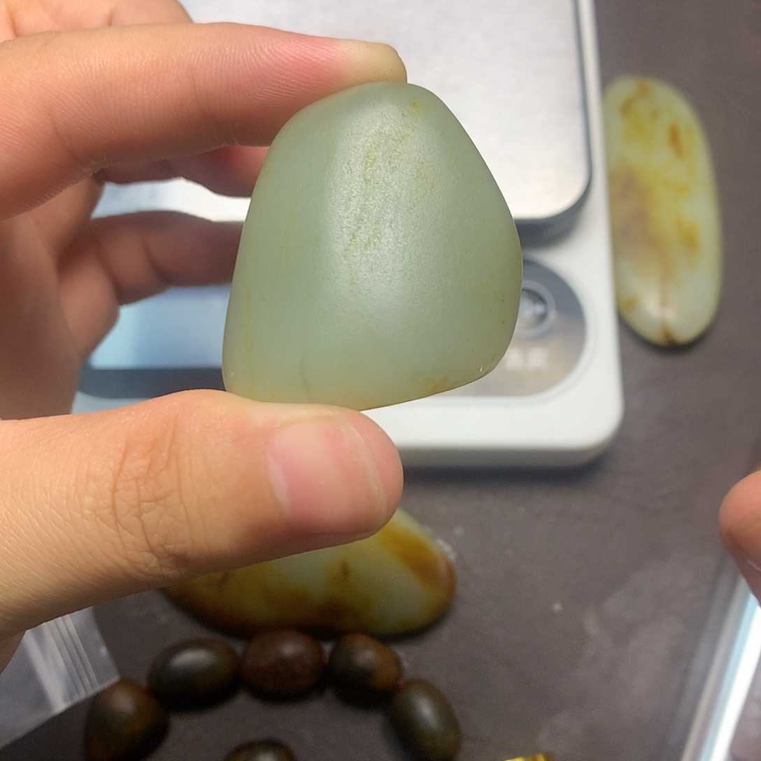 和田玉（糖玉）未镶嵌挂件