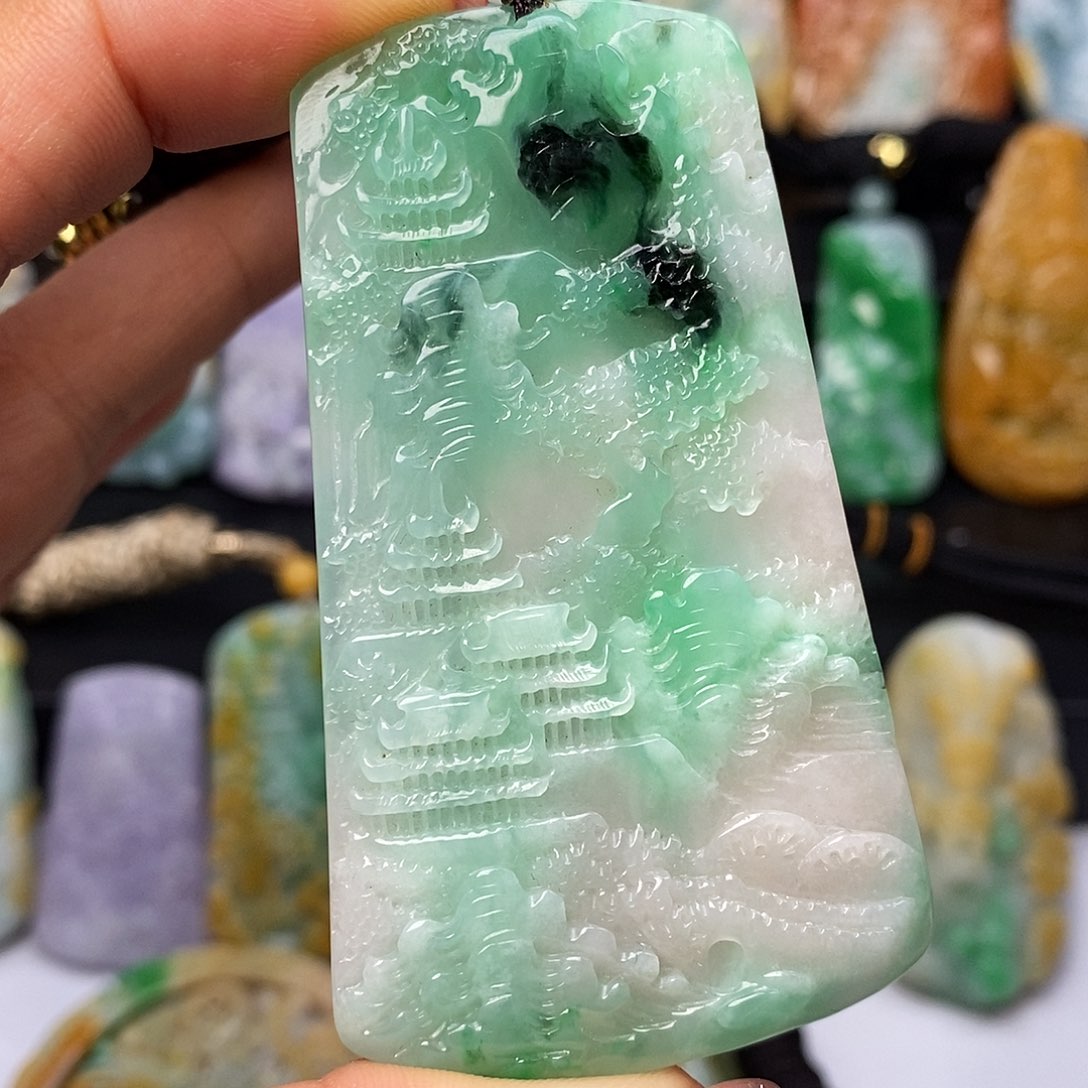 翡翠未镶嵌颈饰翡翠A货一物一证