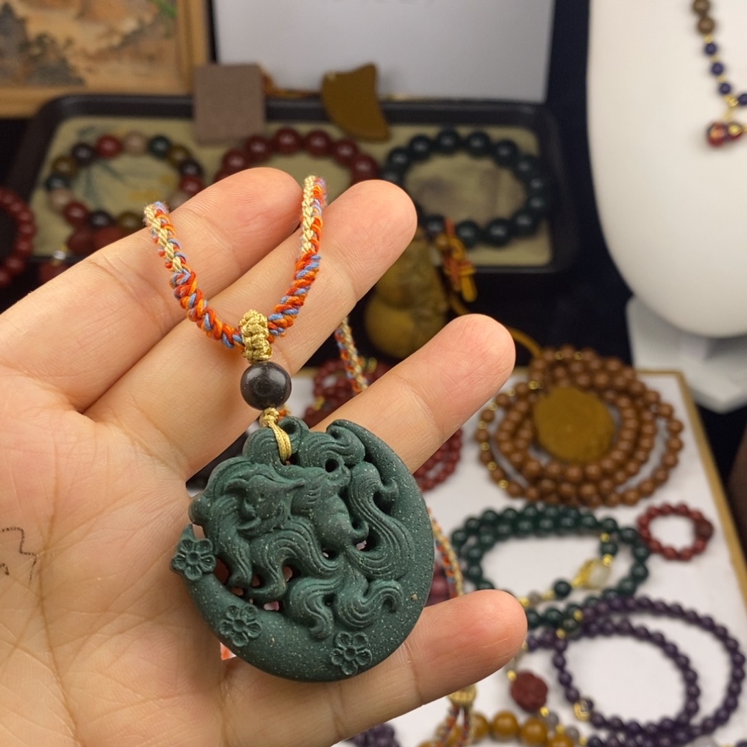 泥塑鼻炎中药合香珠脖挂