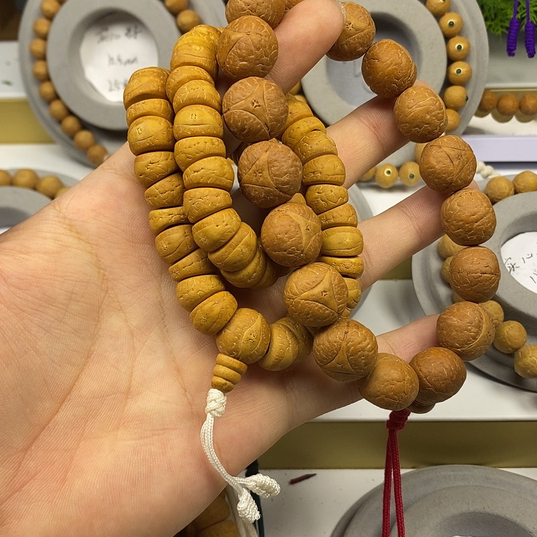 周***️手串凤眼菩提保尼泊尔保同树13mm大肠➕16mm+龙眼手串