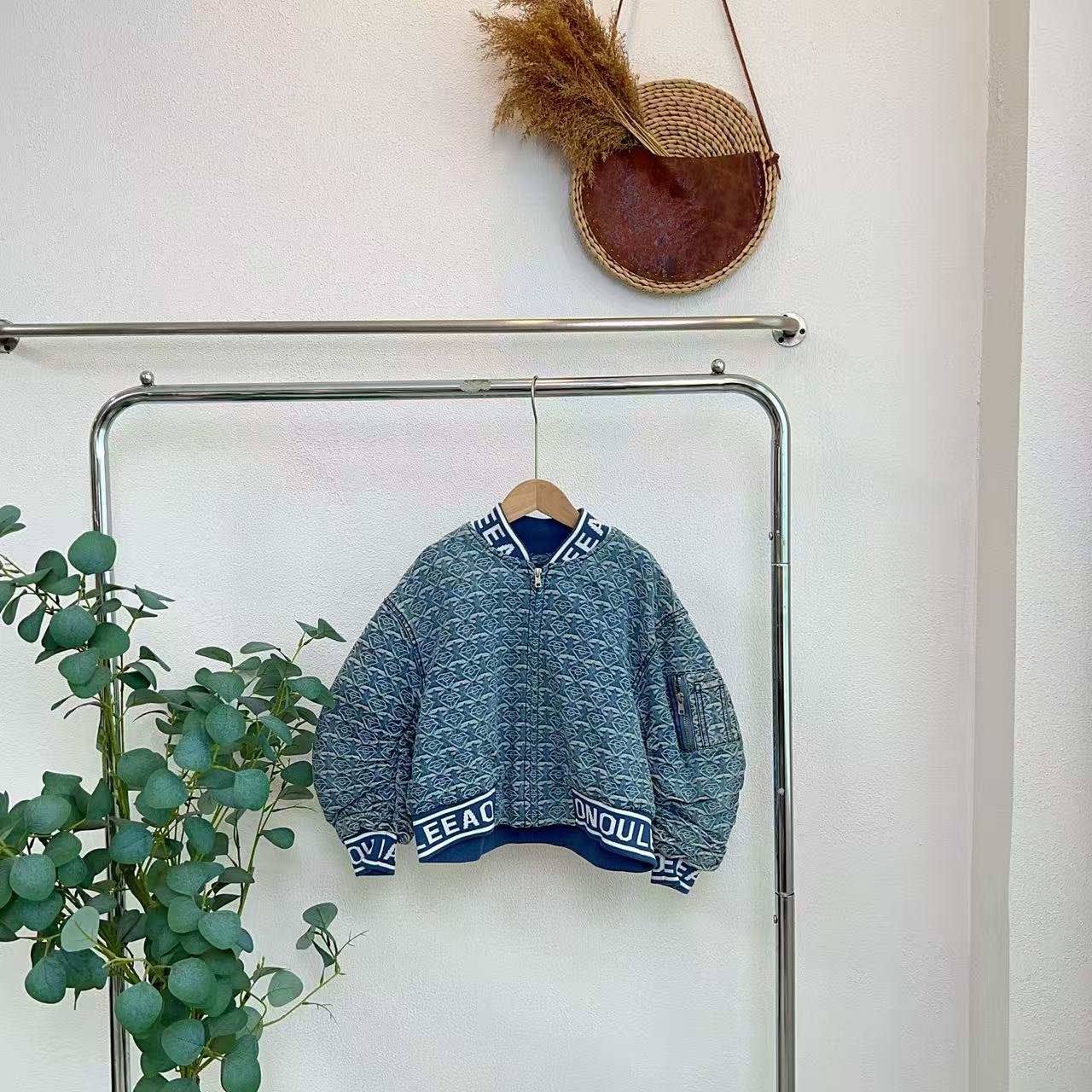 6111丽牛仔蓝牛仔夹克