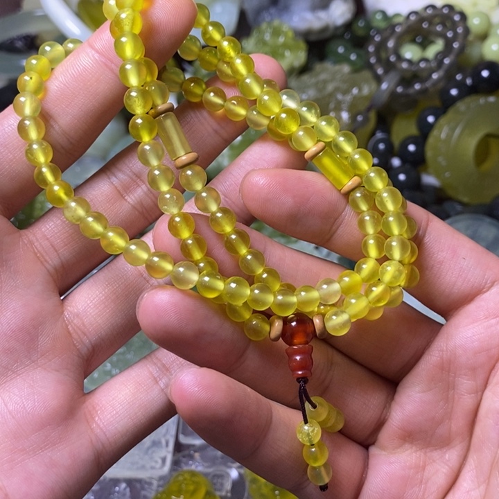 岫玉岫玉颈饰未镶嵌