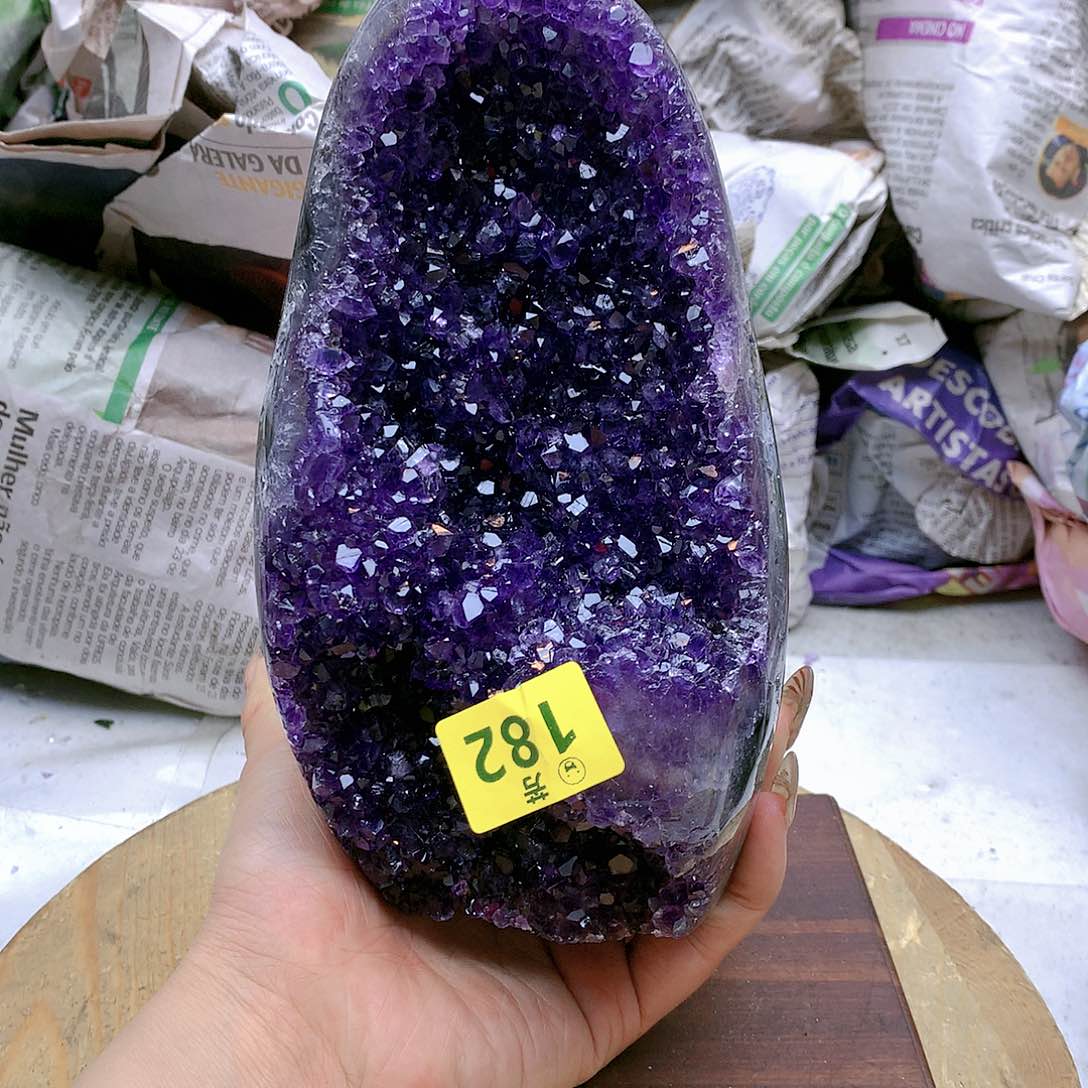 紫晶大型摆件（非配饰）未镶嵌
