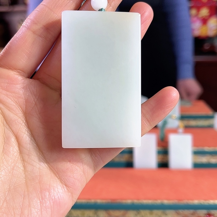 和田玉吊坠未镶嵌