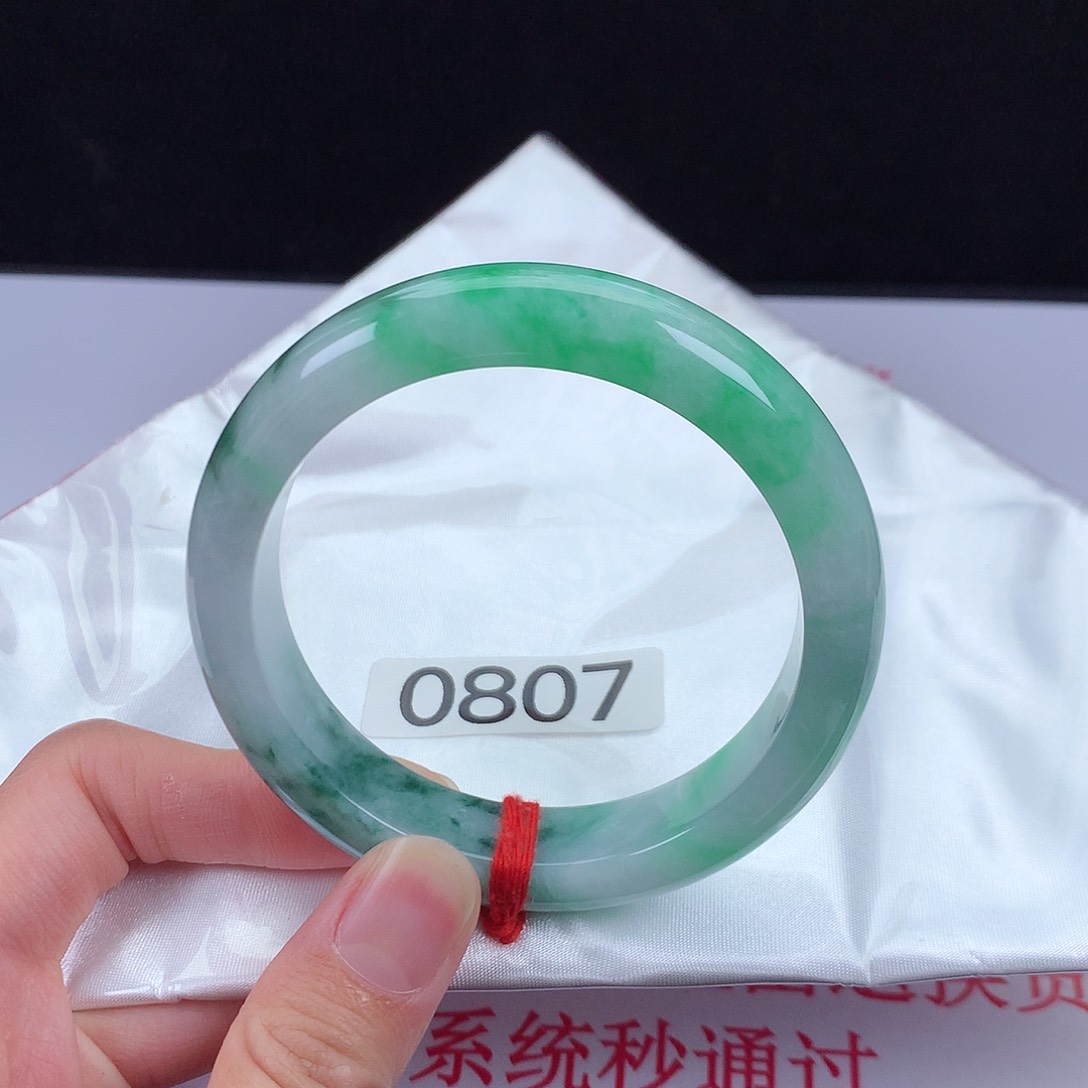【闪购商品】翡翠手镯未镶嵌57圈口