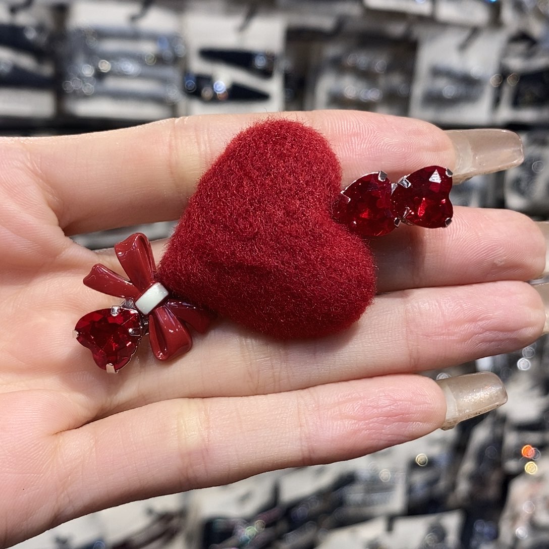 皮质铁合金鸭嘴夹