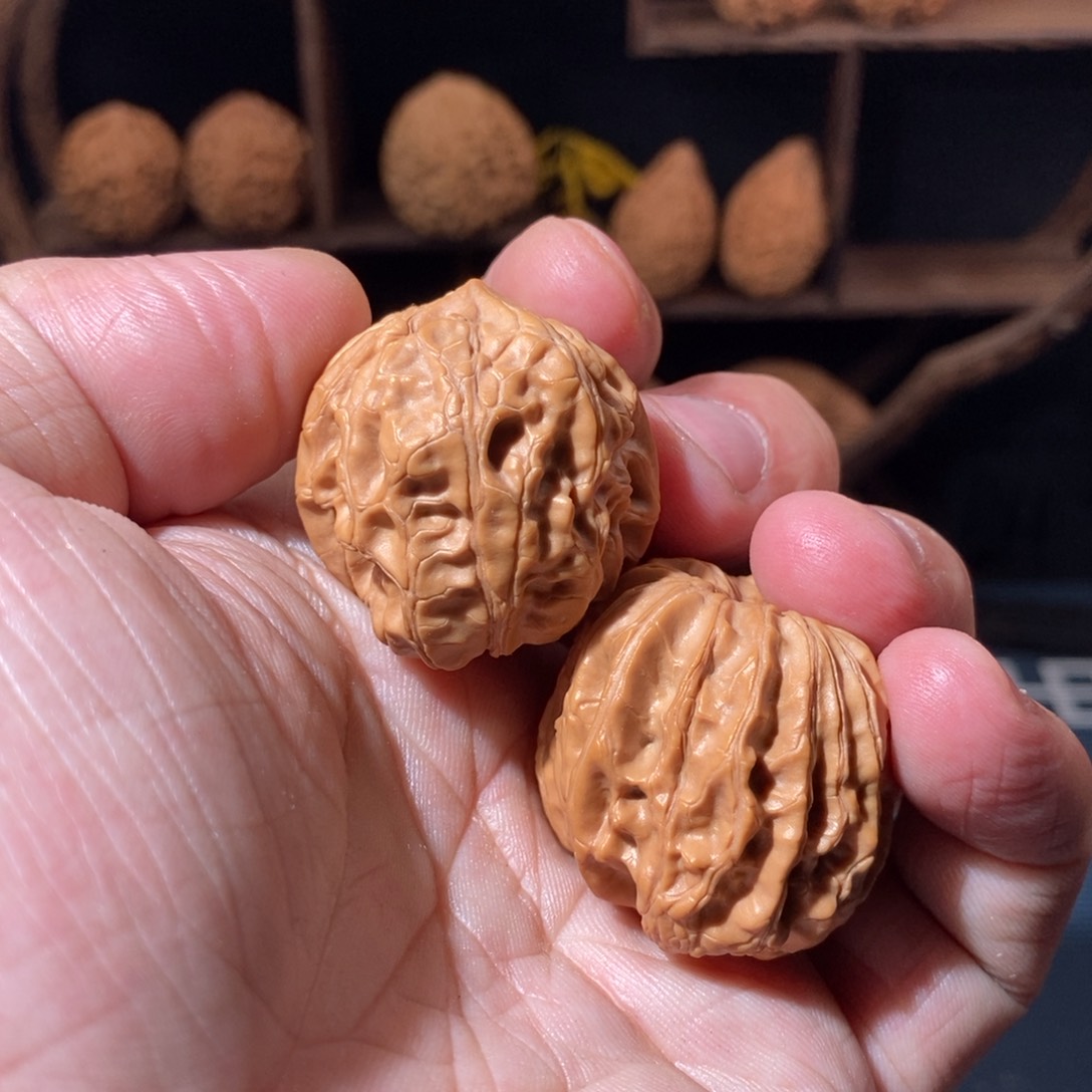 文玩核桃把件鬼龙蛇头全品31.5边35肚