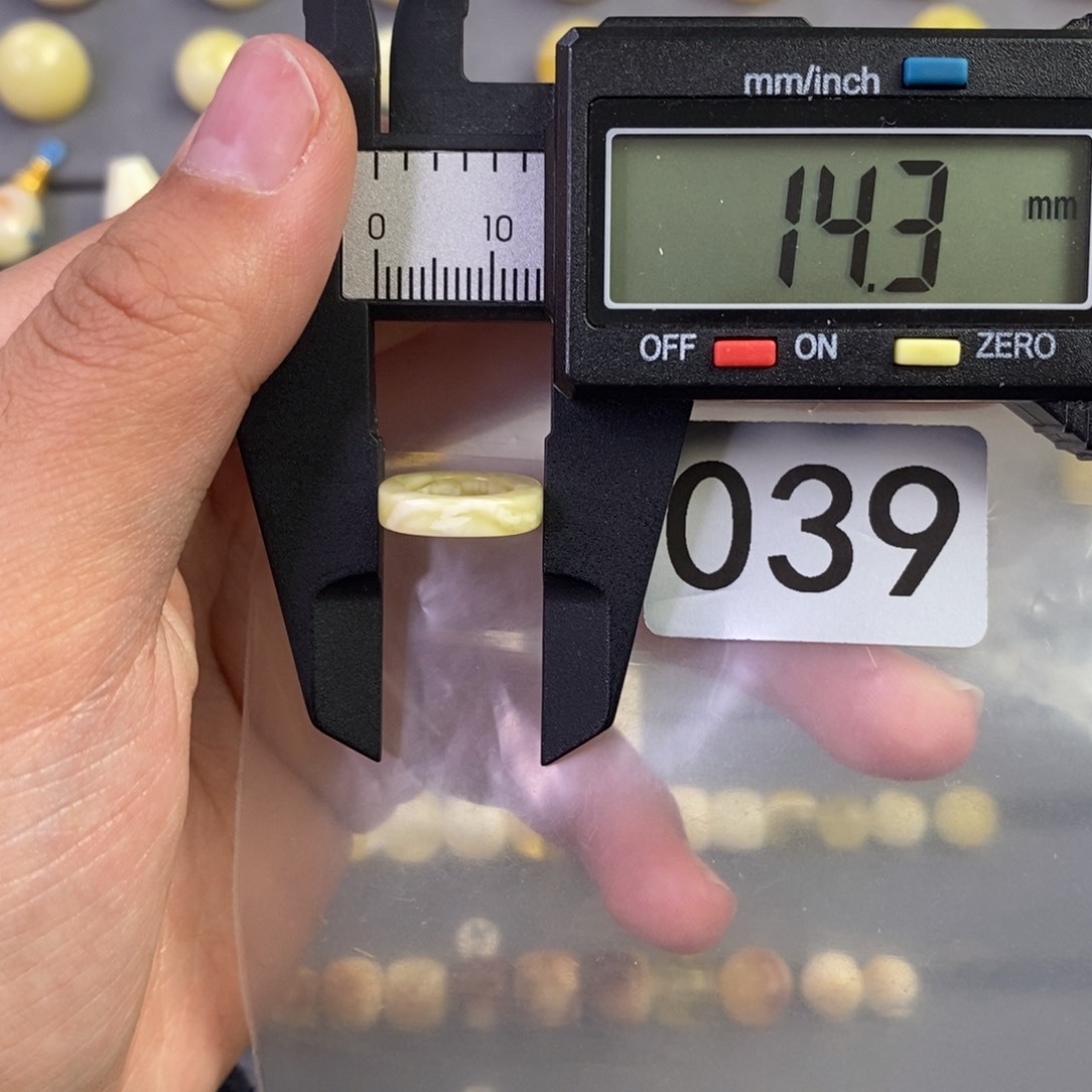 琥珀裸石未镶嵌琥珀蜜蜡琥珀蜜蜡