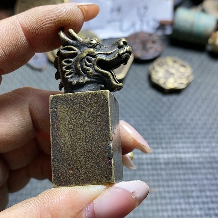 深***c铜现代文创工艺品花钱