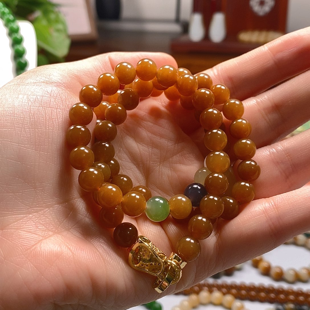 和田玉手串未镶嵌摇***曲