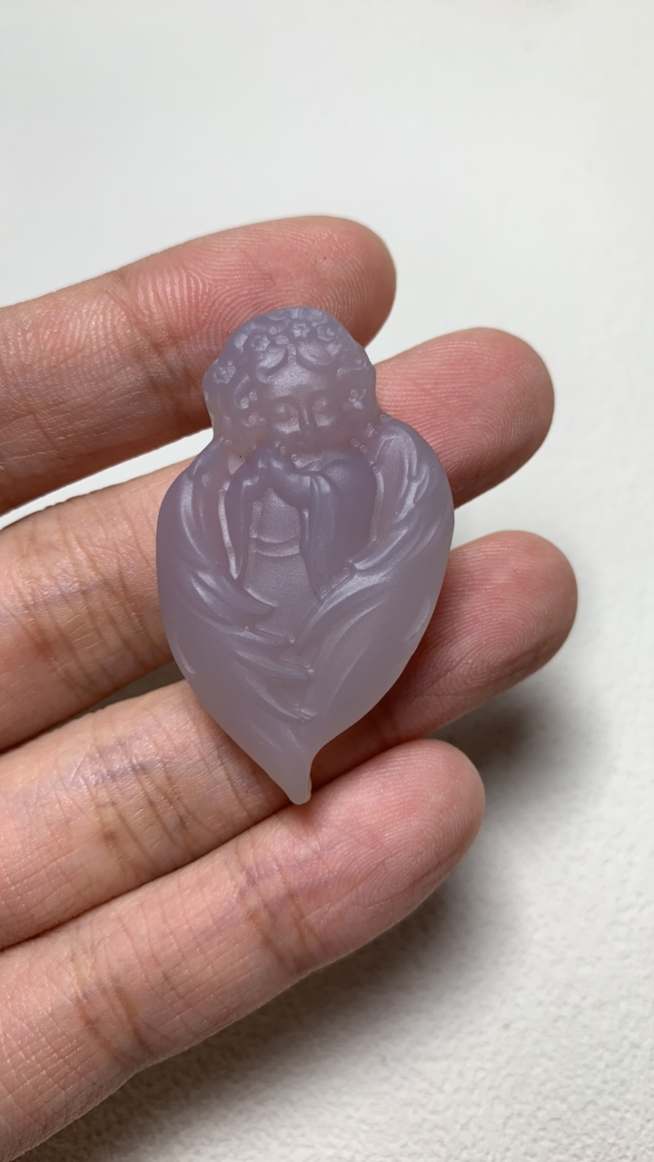 玛瑙守护雕刻吊坠