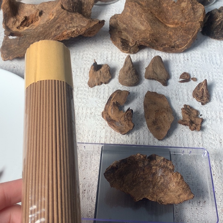 简**术港香包头熏香料9.77g