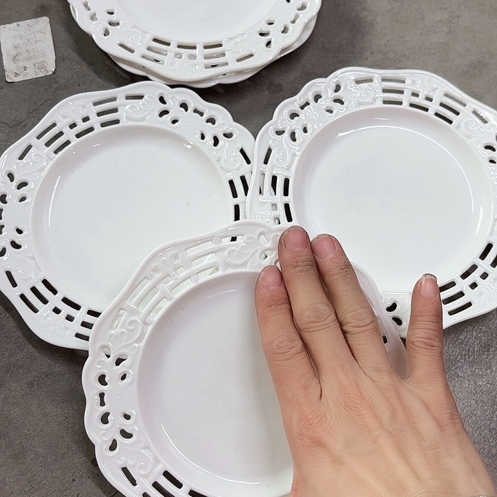 盘微瑕产品介意勿拍……6个096