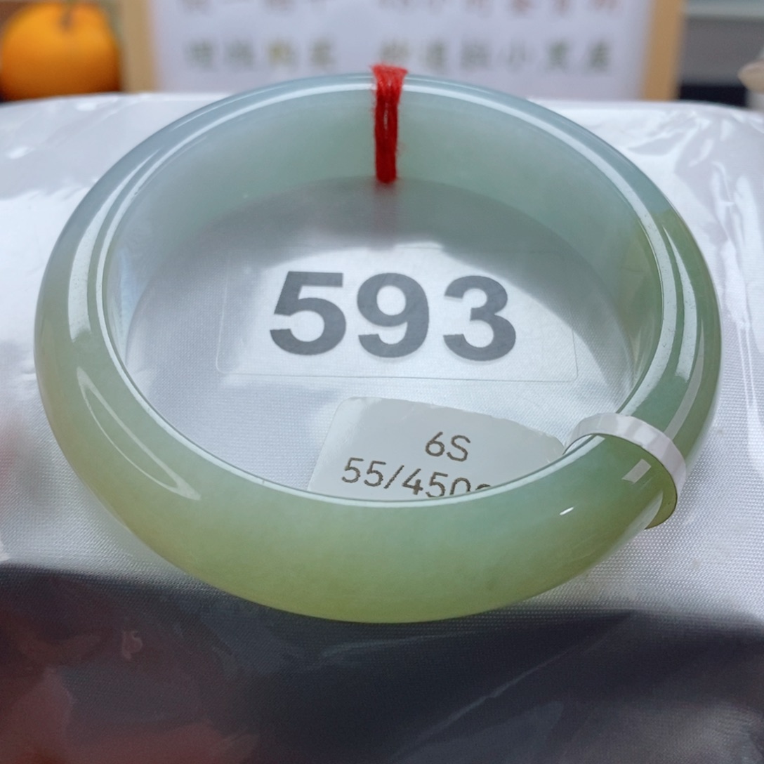 翡翠手镯未镶嵌天然A货翡翠手镯