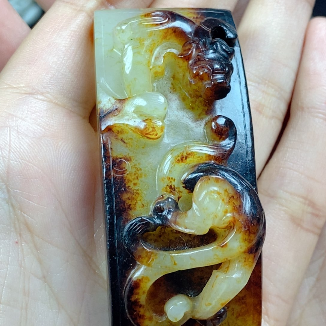 和田玉未镶嵌挂件缘**落