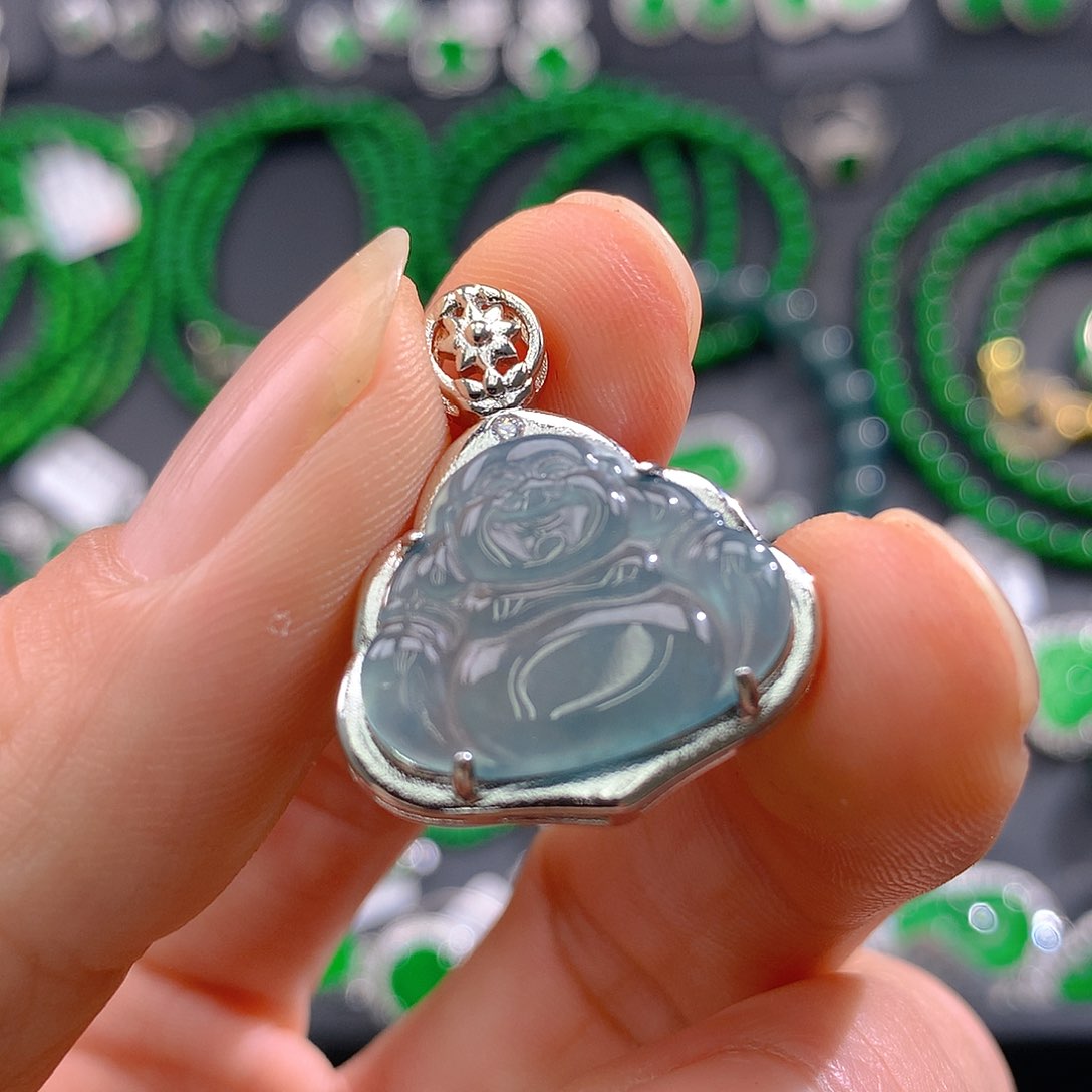 翡翠手链未镶嵌翡翠