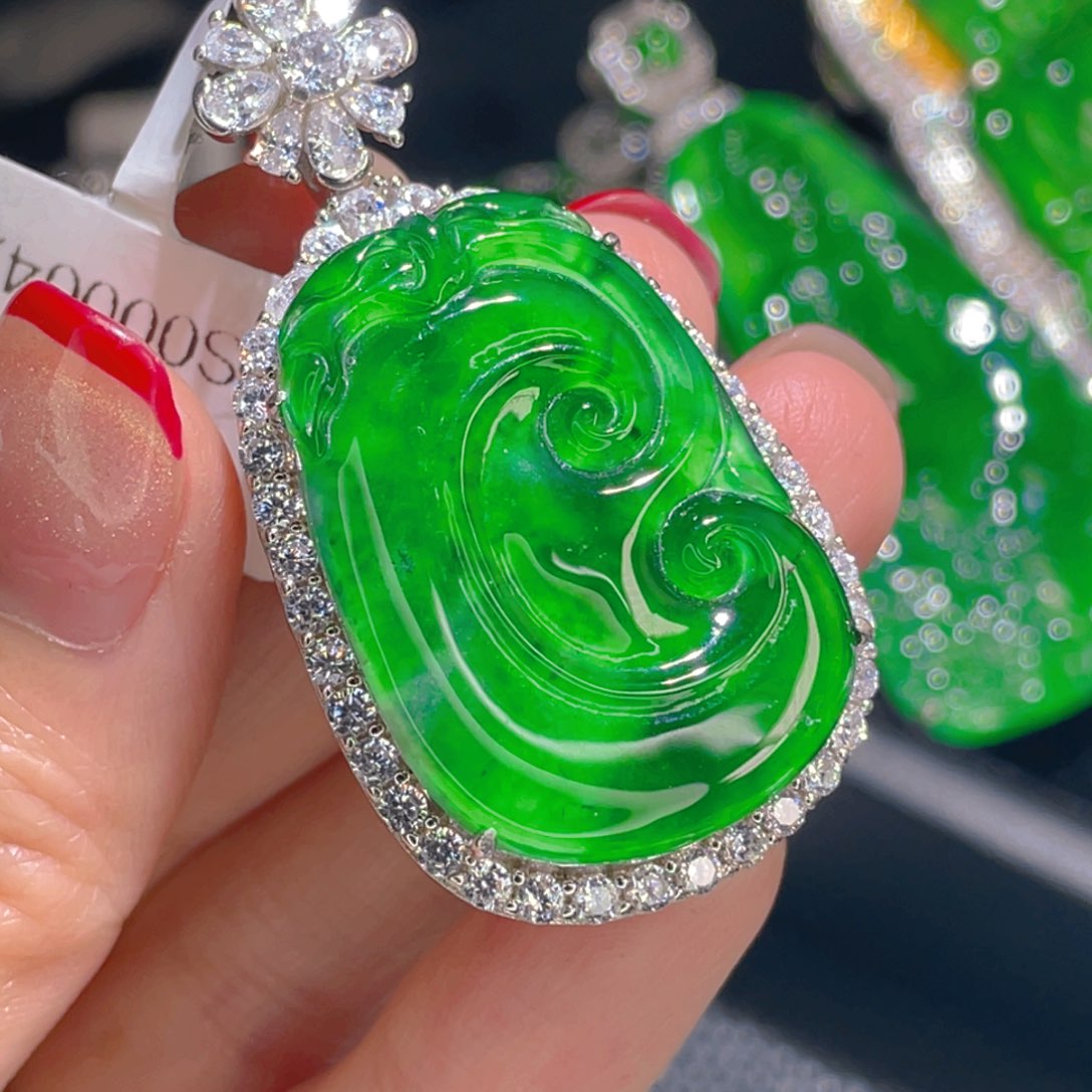 翡翠吊坠(不含链)银S925镶嵌