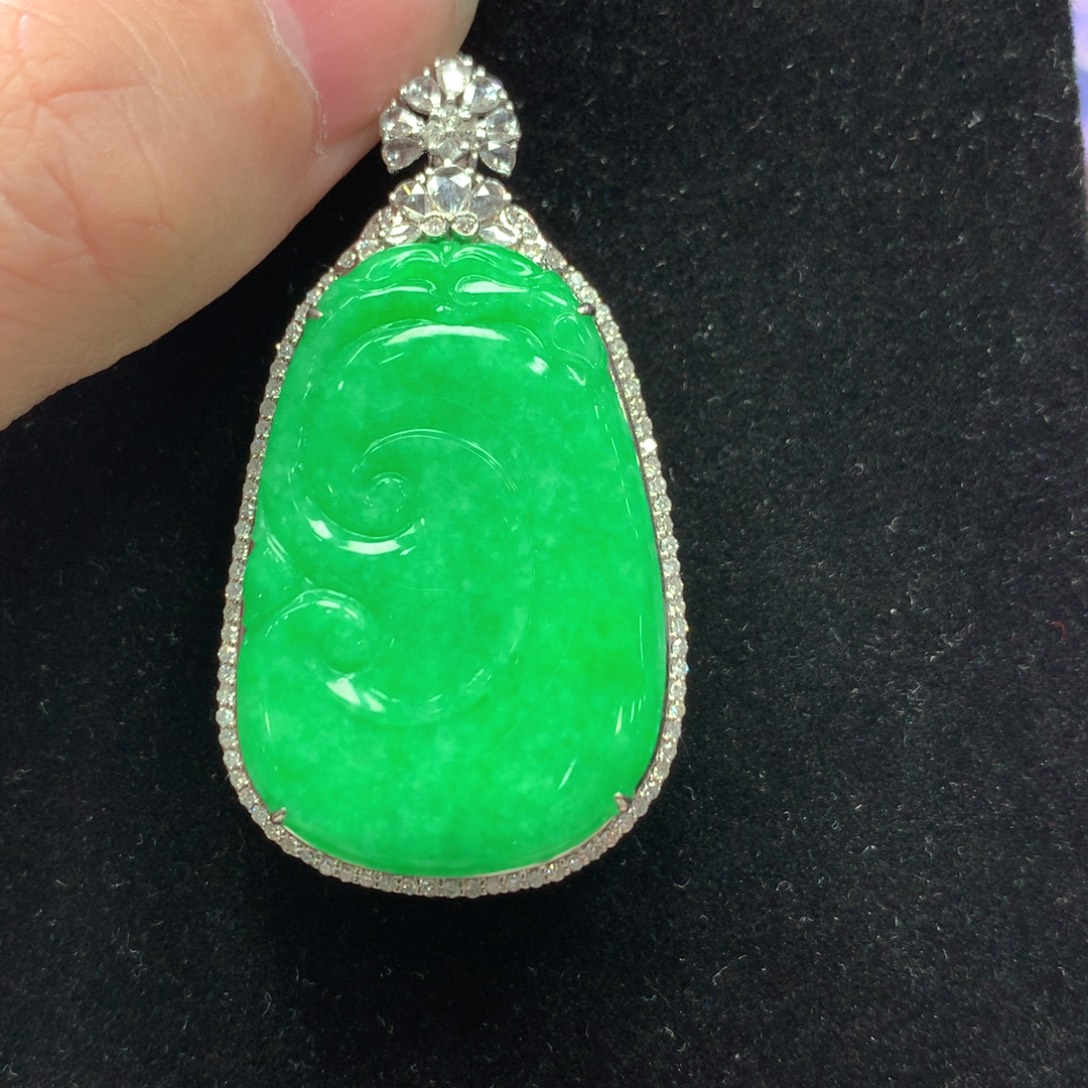 翡翠18K金镶嵌吊坠(不含链)