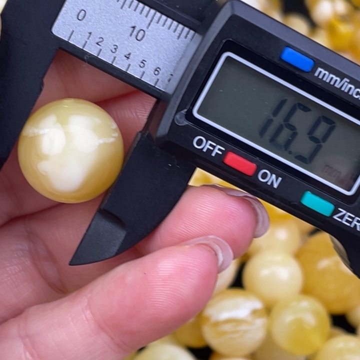 蜜蜡未镶嵌裸石288