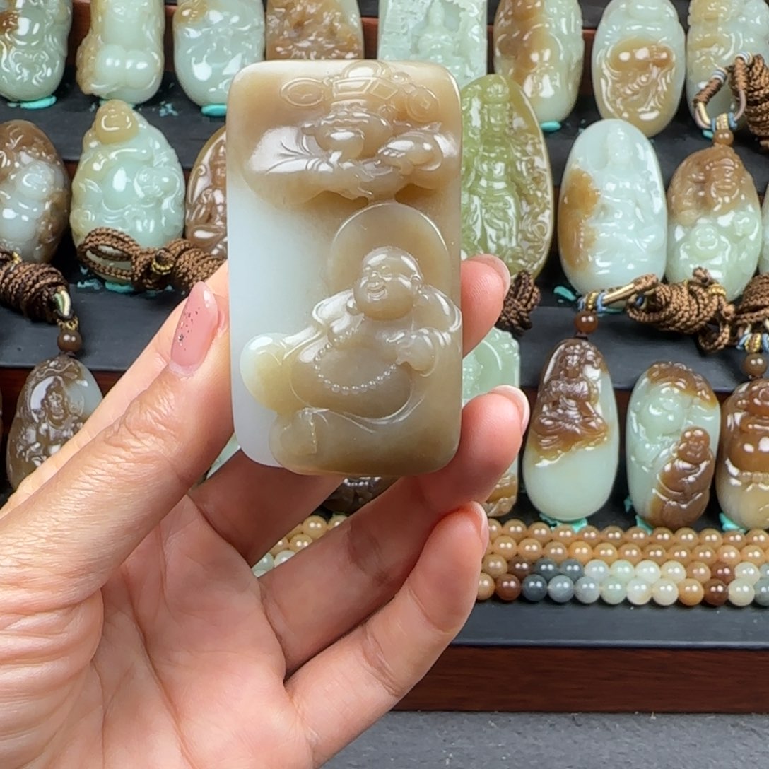 未镶嵌和田玉挂件