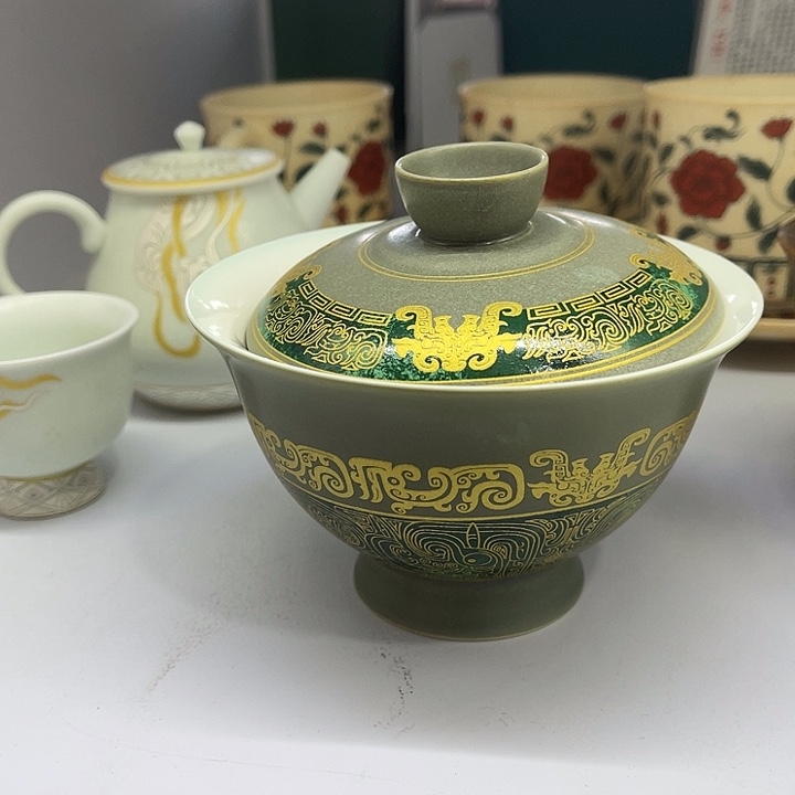 福利待遇多多哦哦哦